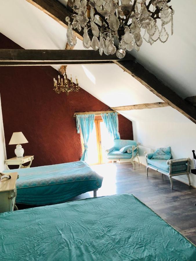 Chambre Du Parc Elevage Girbal La Chapelotte Luaran gambar